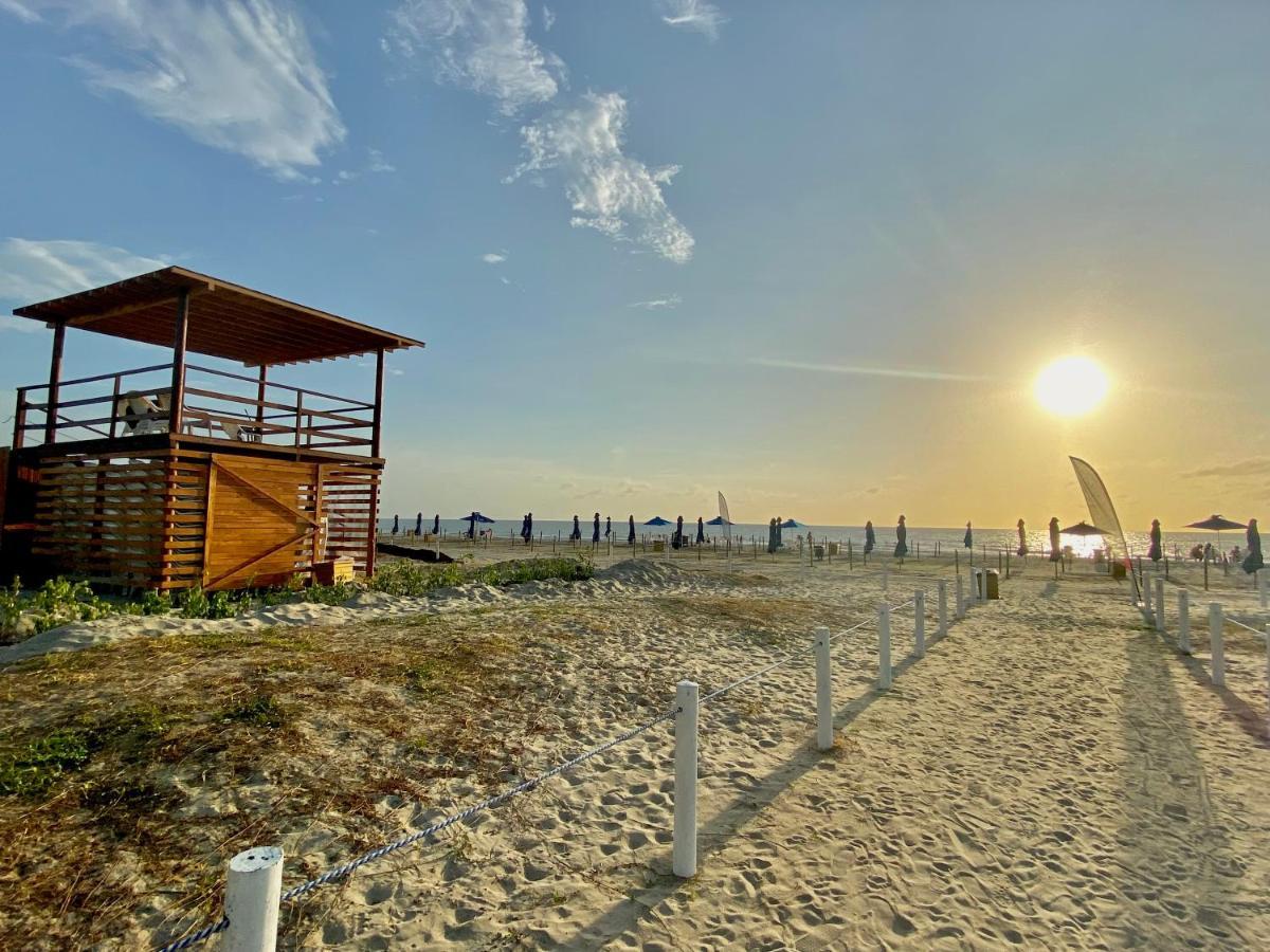 Apartahotel Fantastic Apartment/beach Front Luxury *